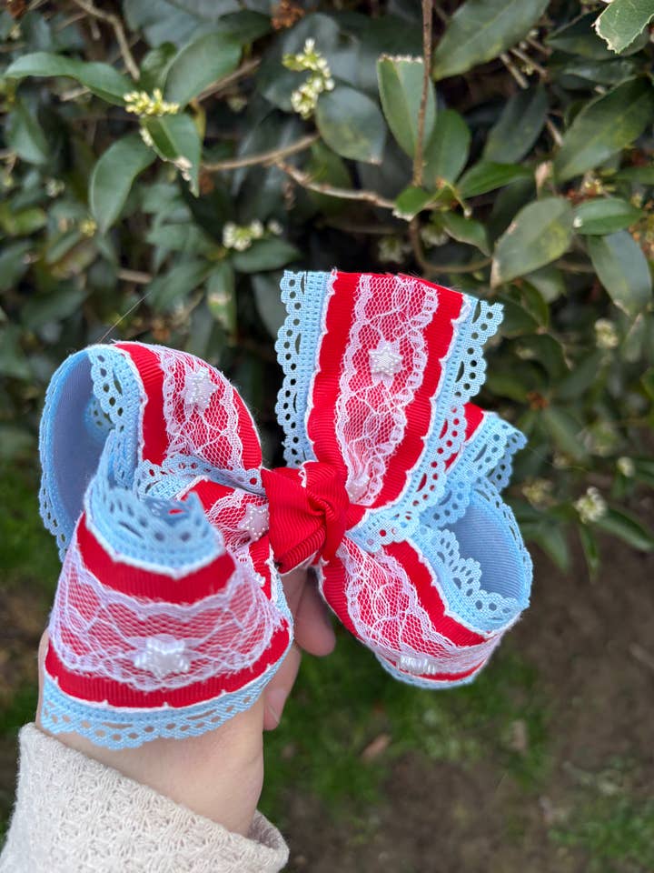 America Bow for wholesale by Pretty Knots Bow Company