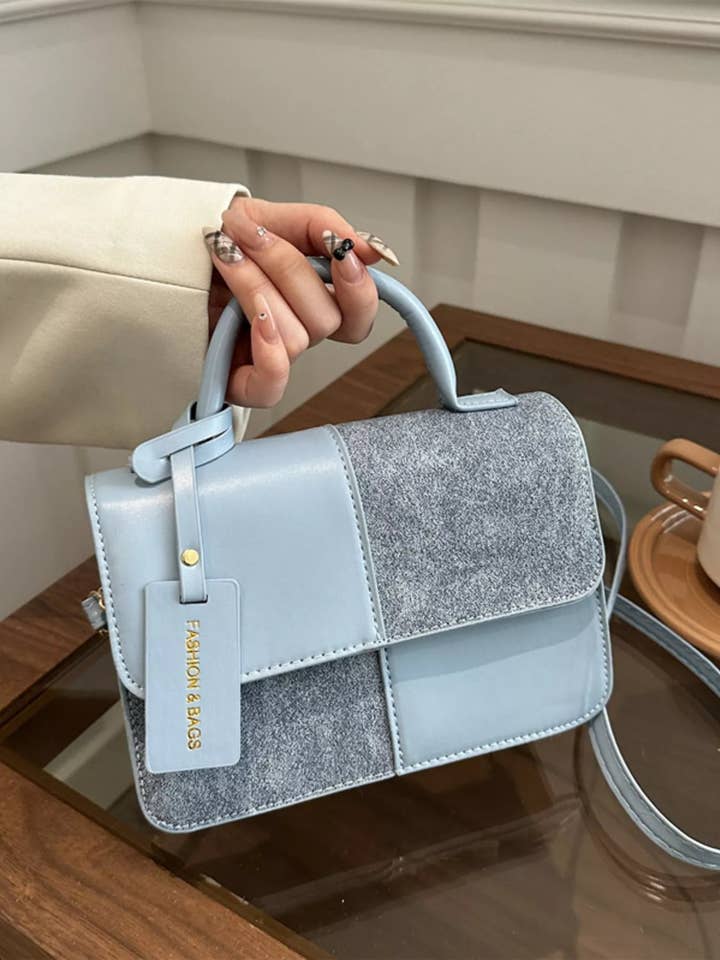 Färgglad blockflik axelväska med topphandtag för wholesale av Blak Wardrob