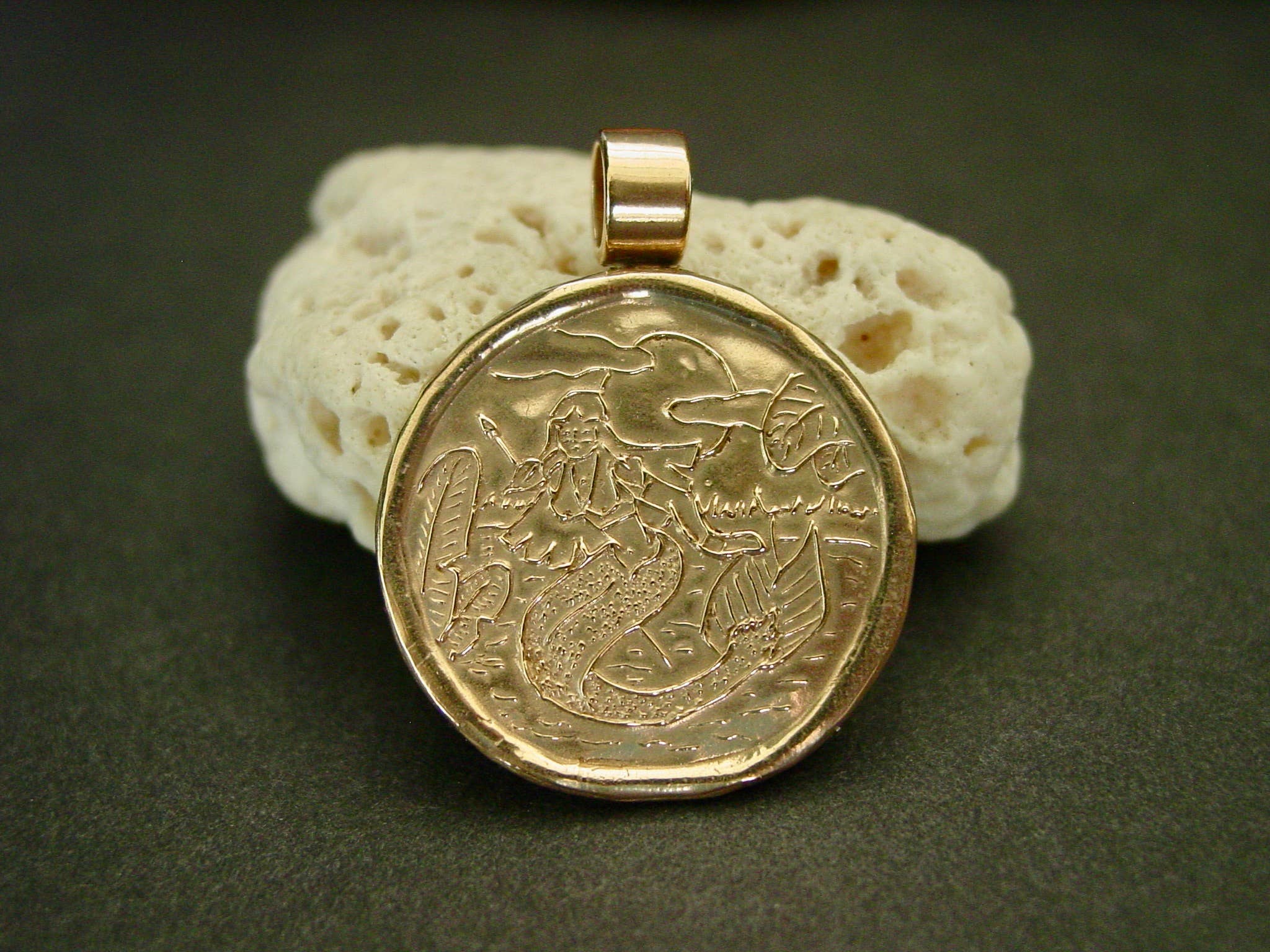 Vis a Vis Jewelry - Wholesale Pendant/Charm Necklace - Iara Amazonian Mermaid Pendant Necklace0