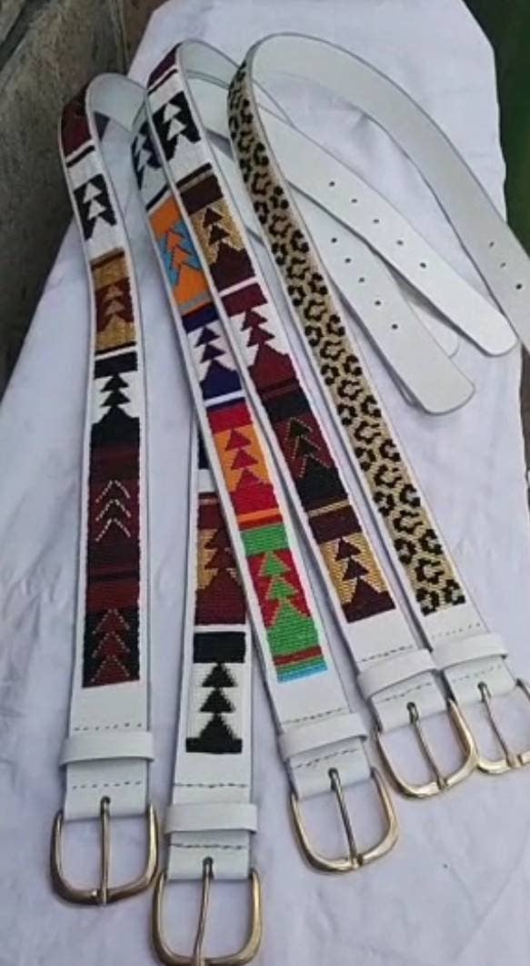 Delight merchants – wholesale Bälte - Dam – grossist 10 masaai maasai handgjorda pärlade läderbälten0