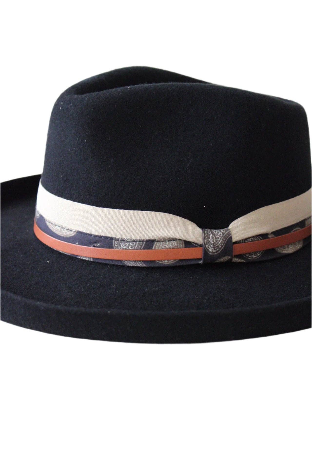 Wilder and Soul Wholesale Hats – wholesale Fedora – Women’s – The Gypsy Wool Felt Pencil Brim - Black2
