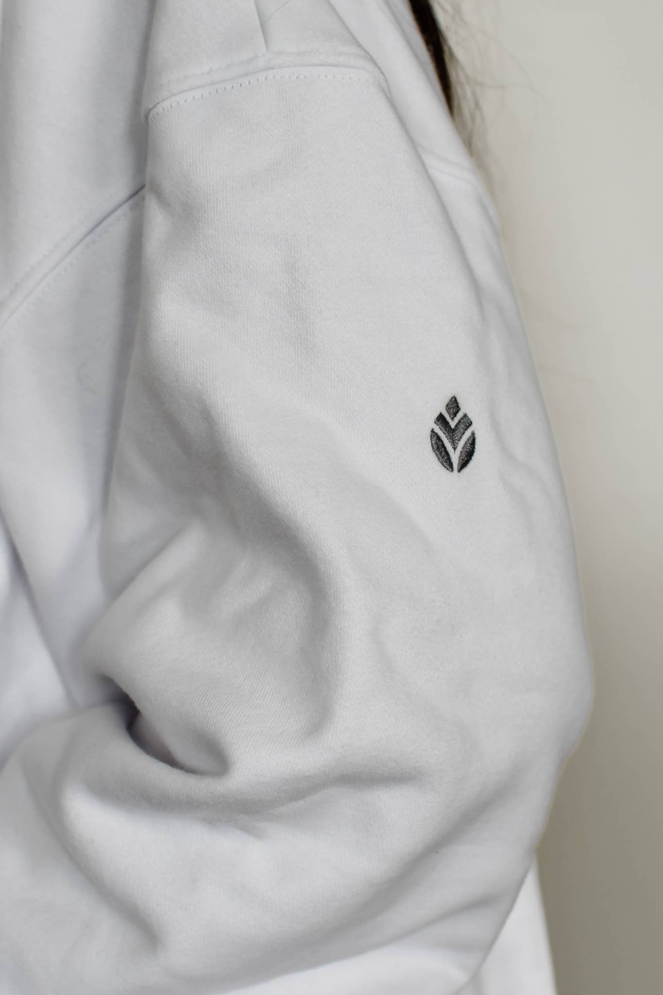 TooLooLah - Wholesale Sweatshirt - Women's - Baseline Embroidered Sweatshirt - White3