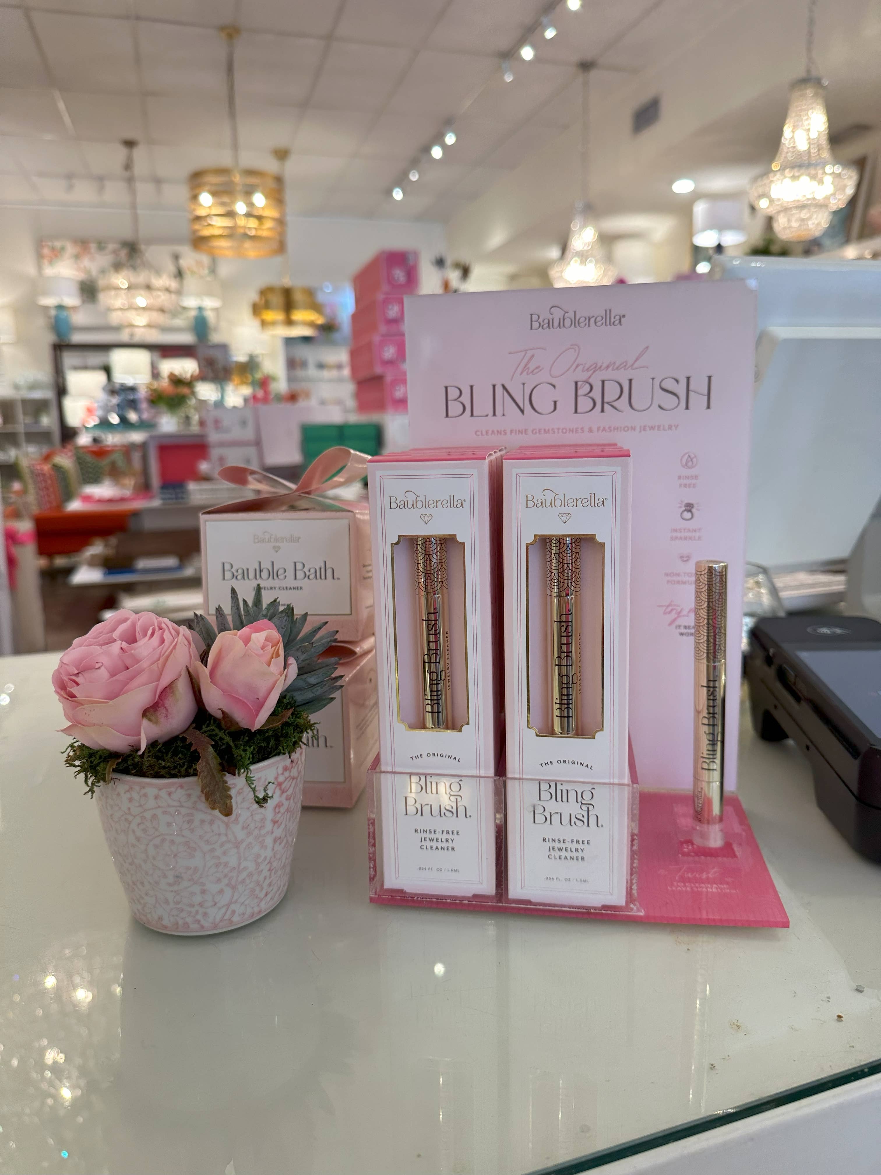 Baublerella - Wholesale Jewelry Cleaner - Bling Brush® Jewelry Cleaning Pen Tester4