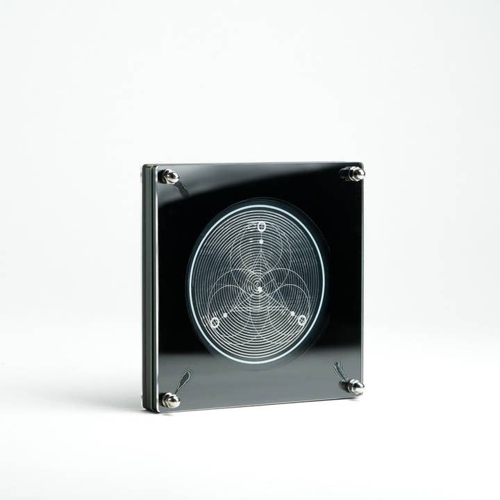 Inanna Healing - Wholesale Meditation supplies - Aurora’s Echo Frequency Generator | 528 Hz Love & Healing Energy for Balance & Manifestation2