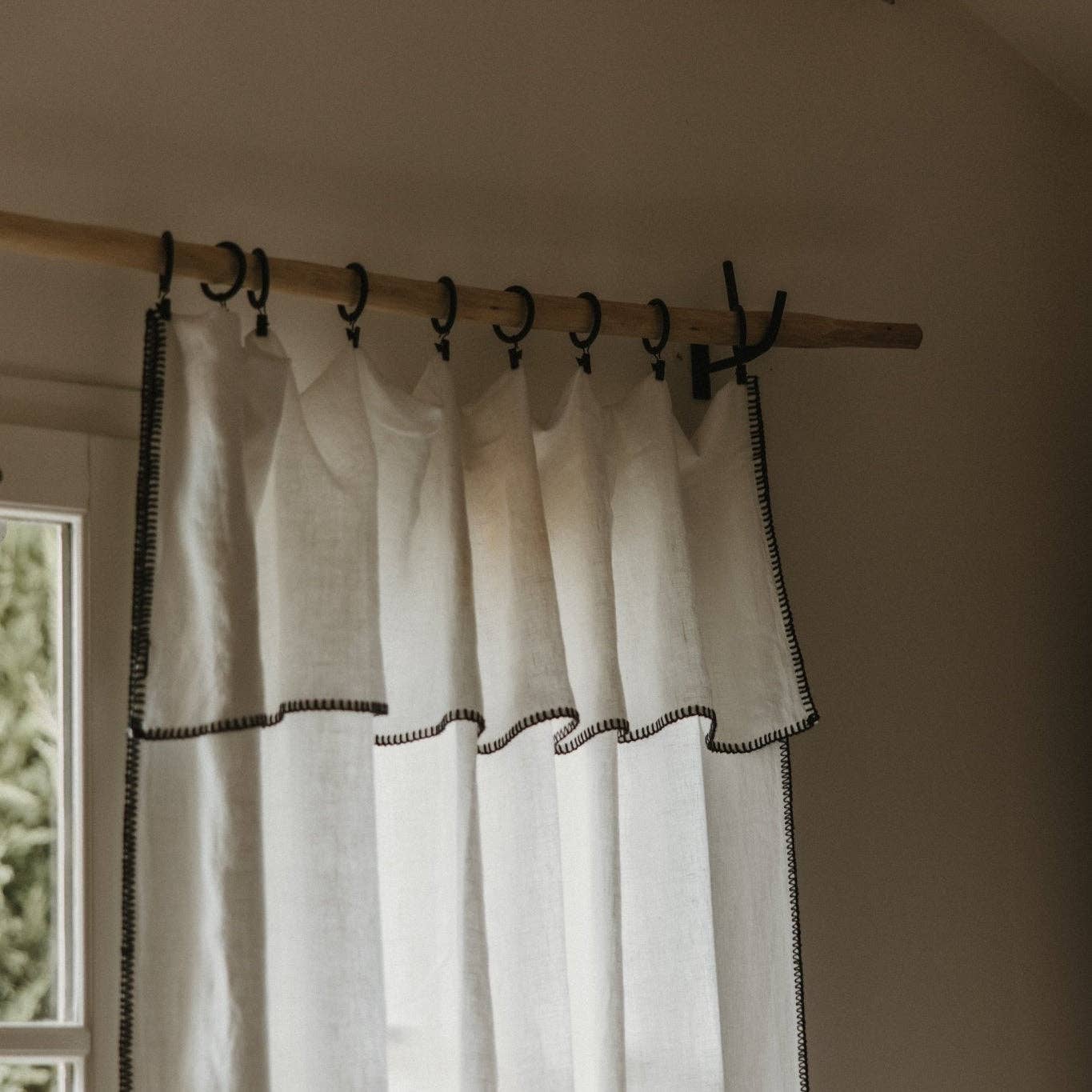 COSYDAR-DECO – wholesale Gardinstång – COSYCHIC gardinstång 240 cm - med 2 väggfästen2