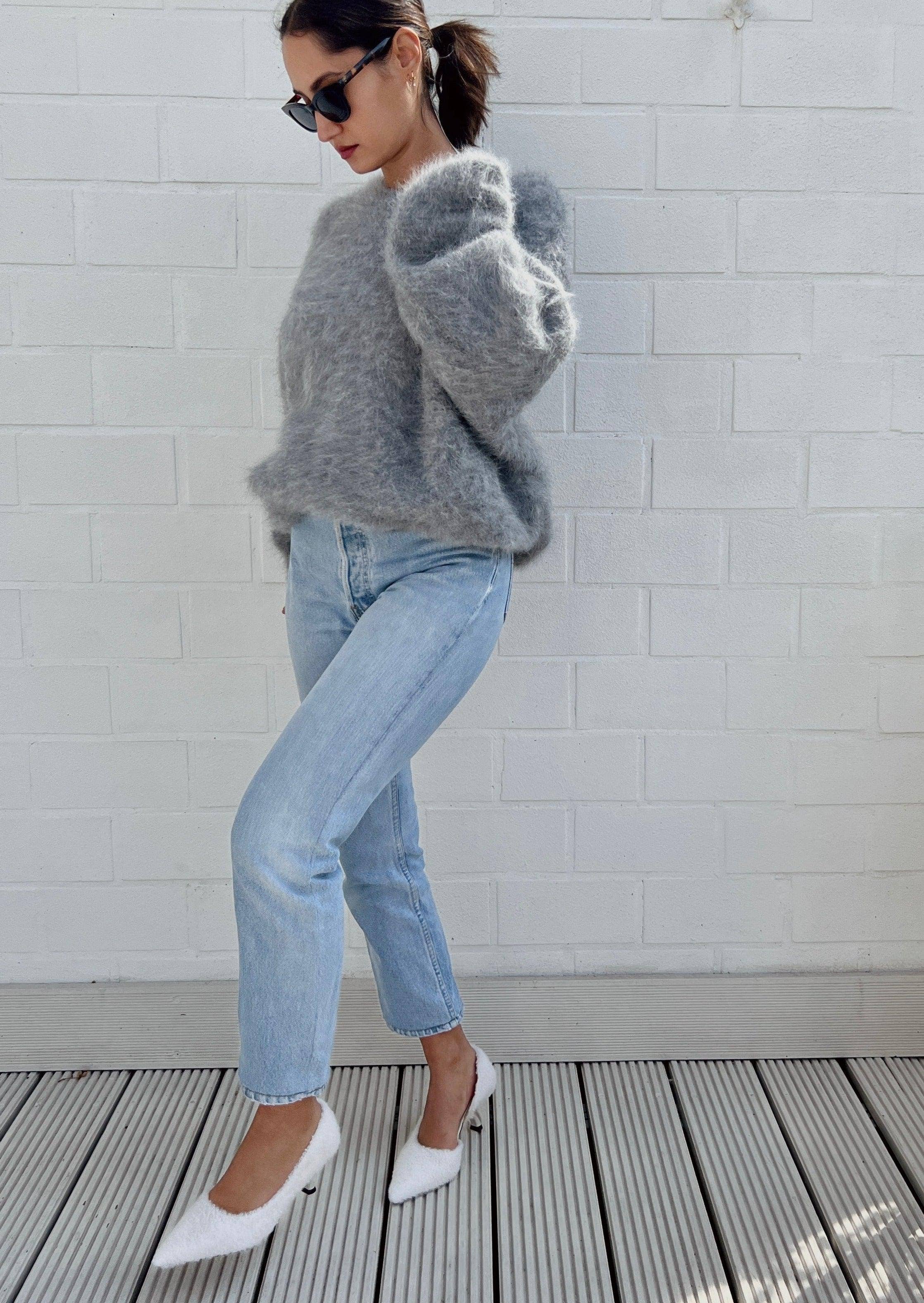 ROSYLEIA - Wholesale Tunic Sweater - Women's - Oversized Alpaca Wool Sweater8