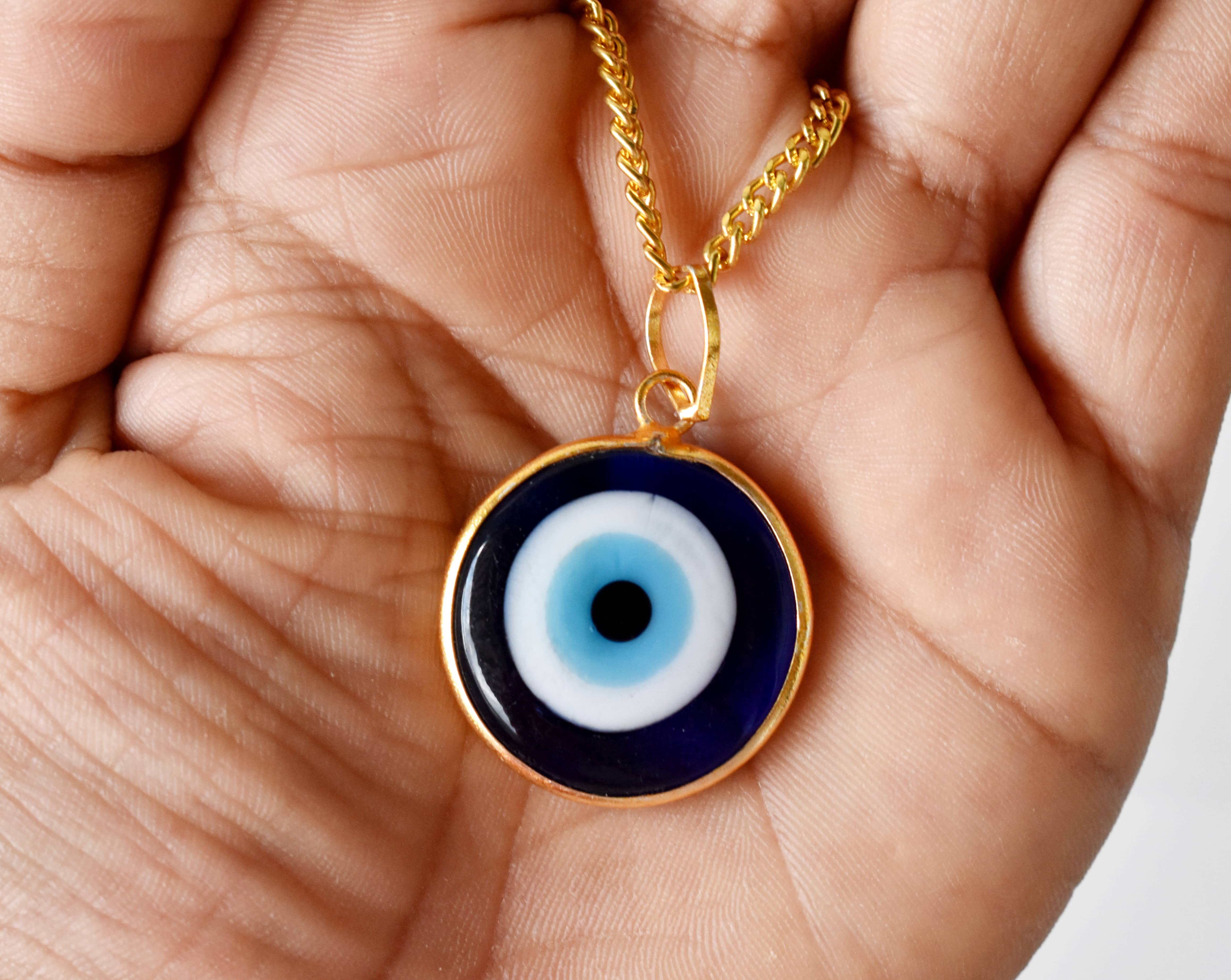 Soothing Crystals - Vente Colliers à pendentif - Pendentif Evil Eye | Breloque en or électrolytique8