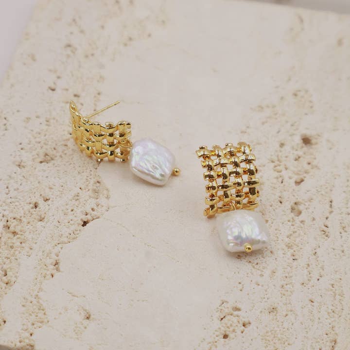 Eirene Earrings for wholesale by Chailata