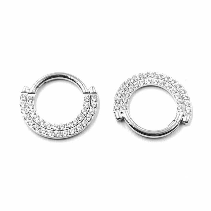 Anello in titanio con zircone per la vendita all'ingrosso da parte di MYLENE ET FELIX