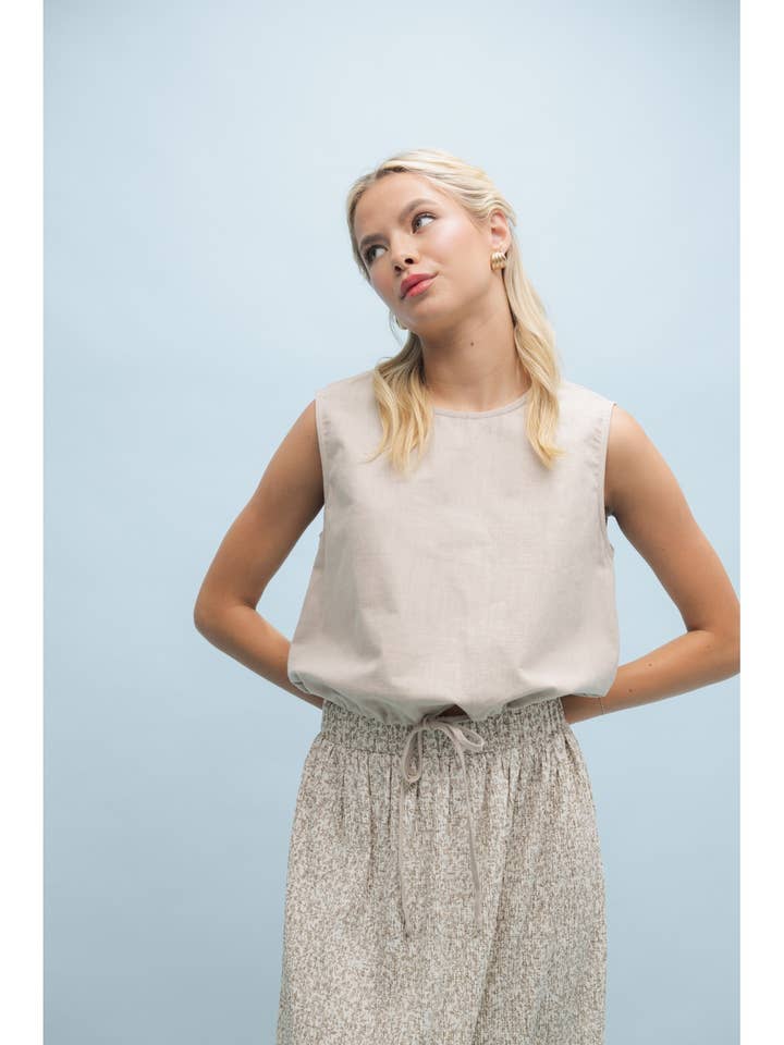 Débardeur en lin avec ourlet bouffant / WL25-10263 pour la vente par Wishlist Apparel