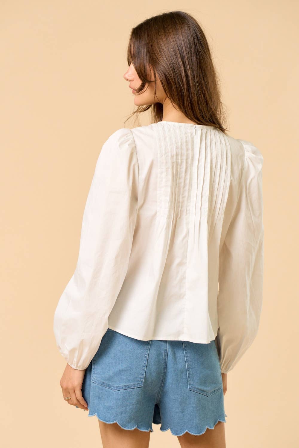 OFF WHITE  ILT6227 Puff Sleeve Pleated Top for wholesale on Faire4