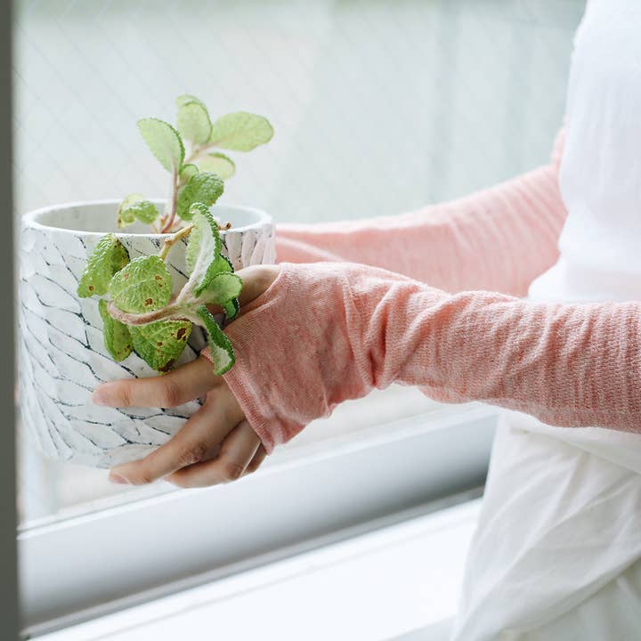 NK0112 Linen Arm Covers for wholesale by NISHIGUCHI KUTSUSHITA