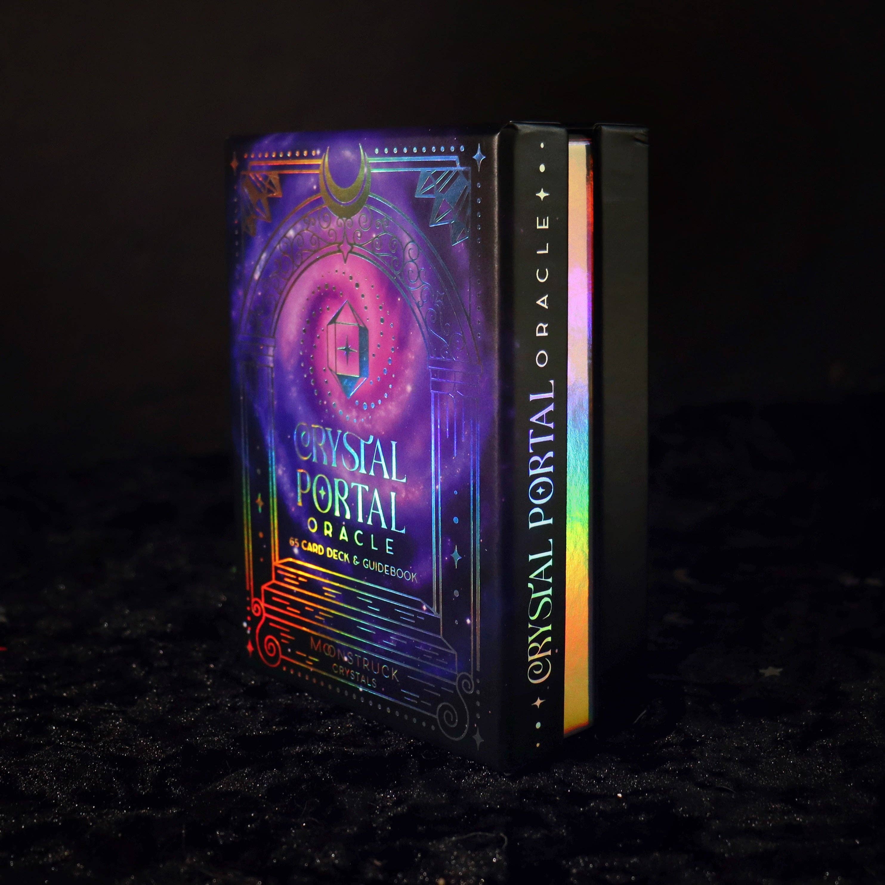 Moonstruck Crystals – wholesale Tarot cards – Crystal Portal Oracle© Card Deck5