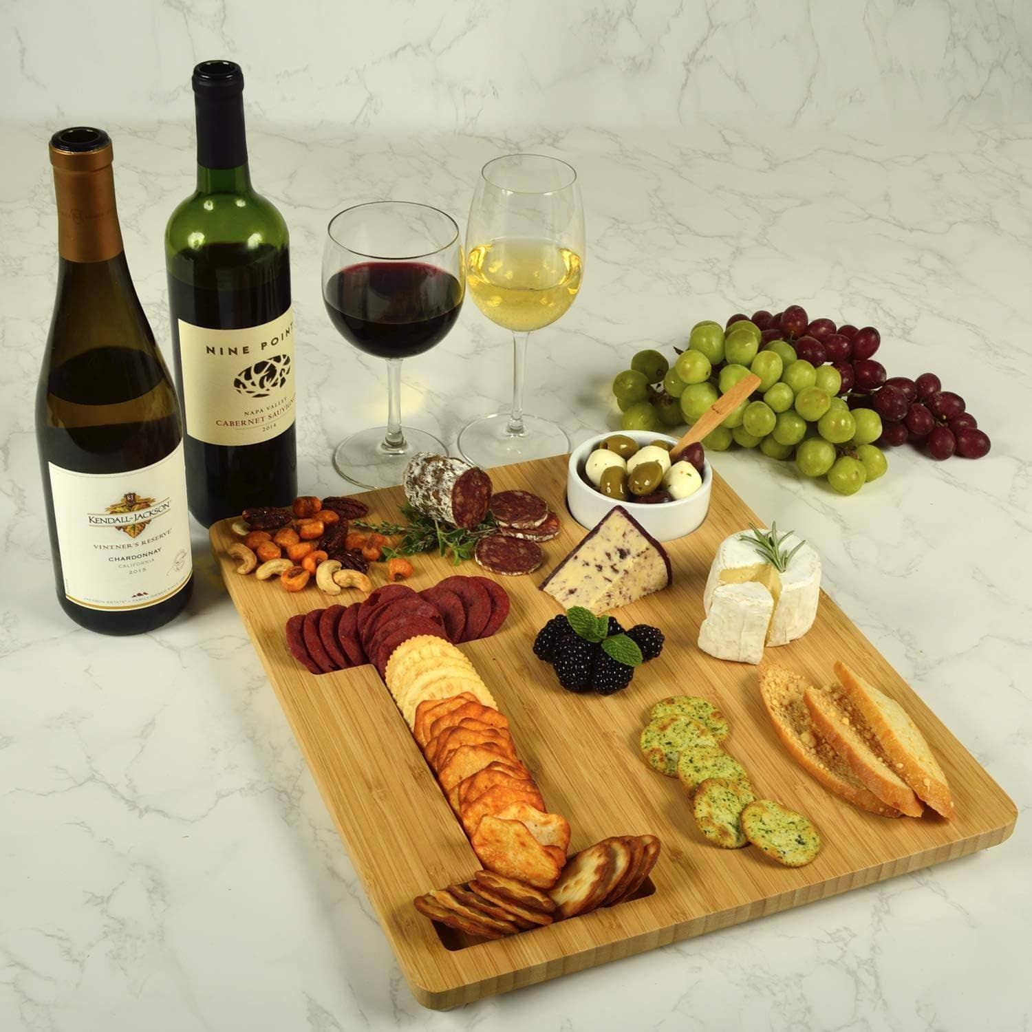 Picnic at Ascot – Tábua de queijos por atacado – Tabuleiro Alfabeto com Taça2