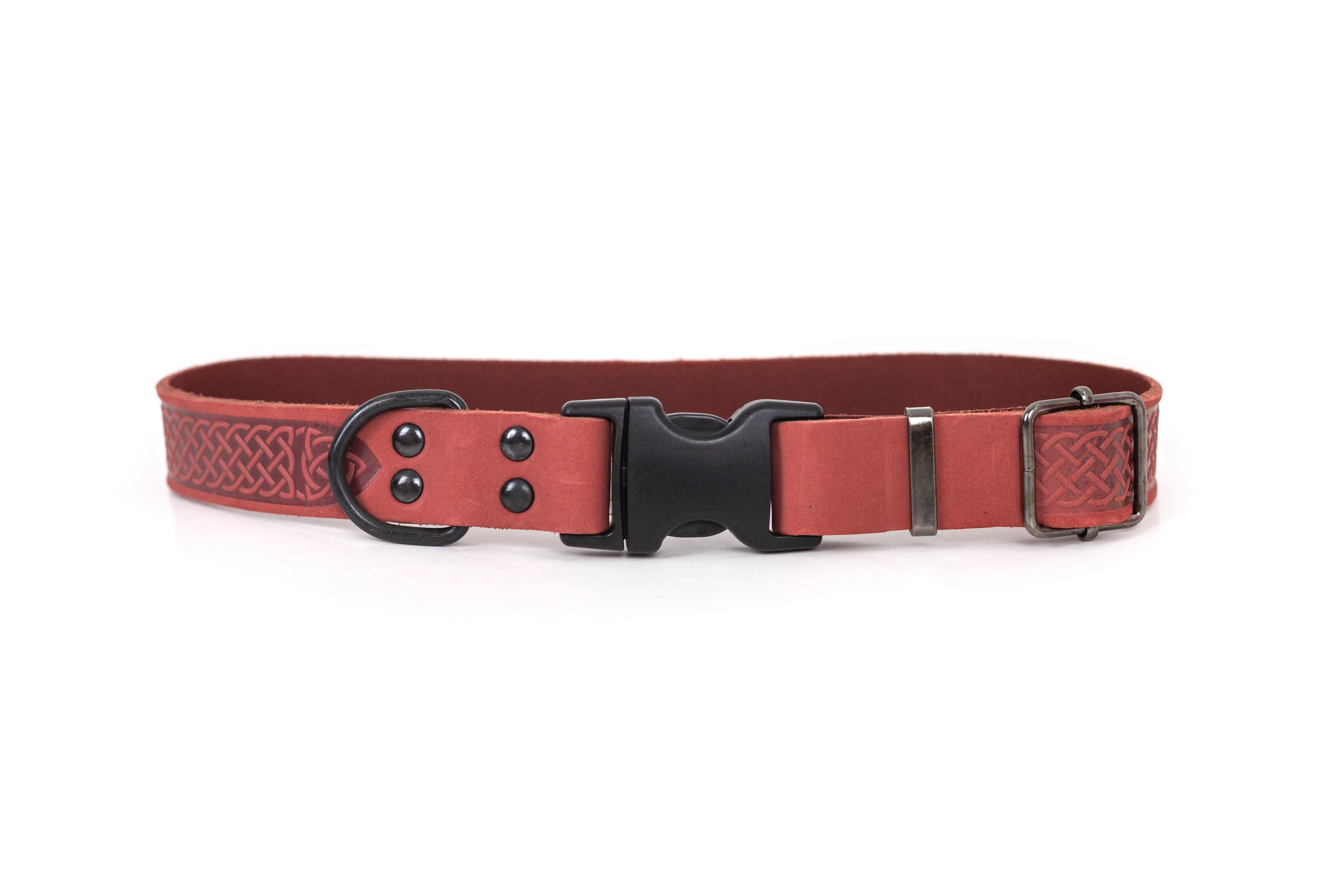 Euro-Dog Collars and Leads – Großhandel Haustierhalsband – Hund – Weiches Leder-Hundehalsband im keltischen Sportstil0