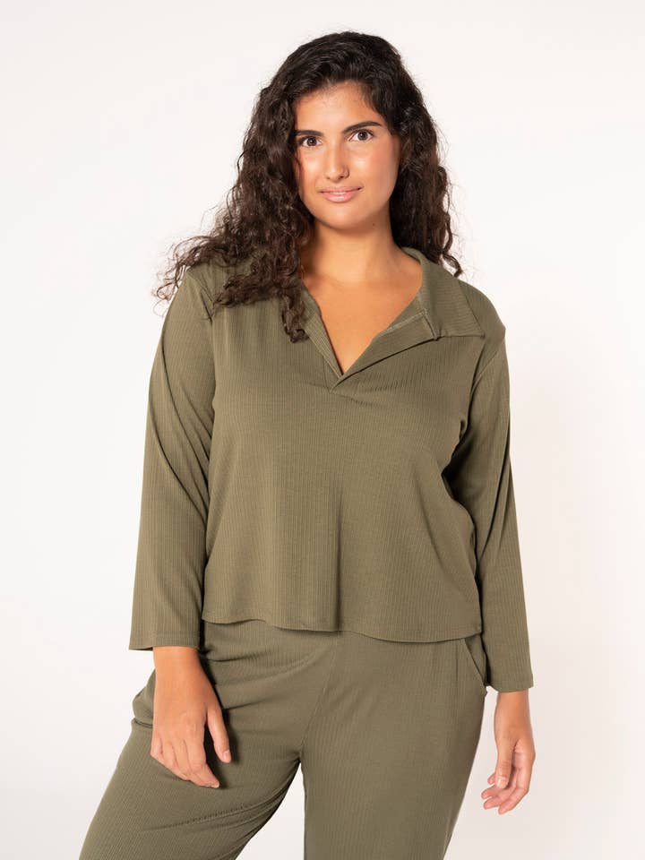 Camiseta de canalé con cuello polo para venta al por mayor de More Than Angels