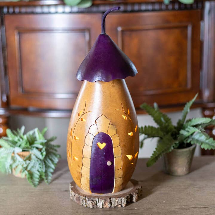 Mushroom Cottage for wholesale by Meadowbrooke Gourds