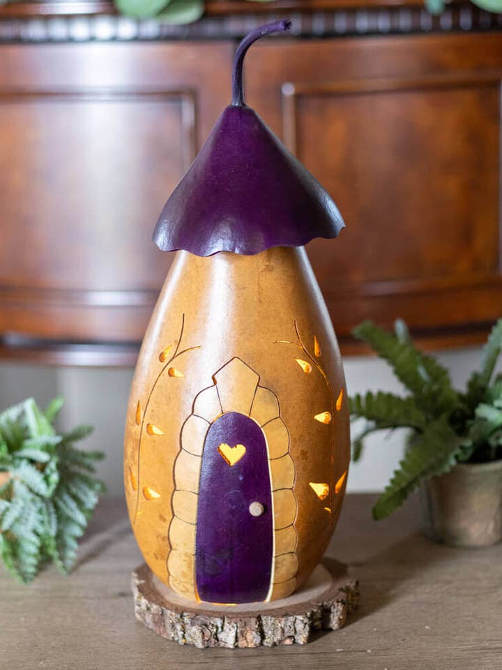 Mushroom Cottage for wholesale by Meadowbrooke Gourds