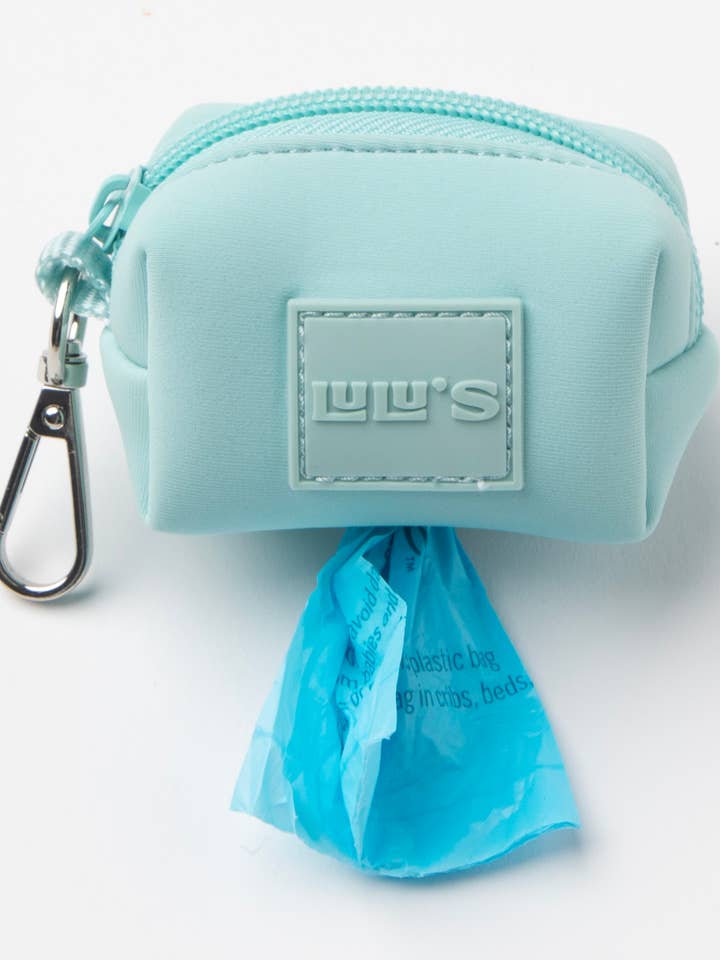 Attache de laisse pour distributeur de sacs à crottes - Cali Blue pour la vente par Lulu's from Cali