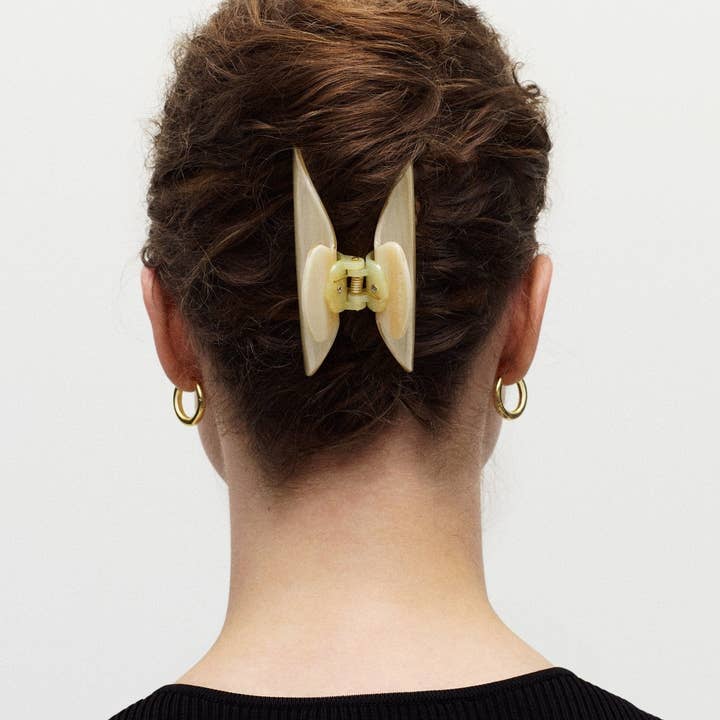 MACHETE - Wholesale Hair Clip - Women's - Midi Heirloom Claw in Abalone
