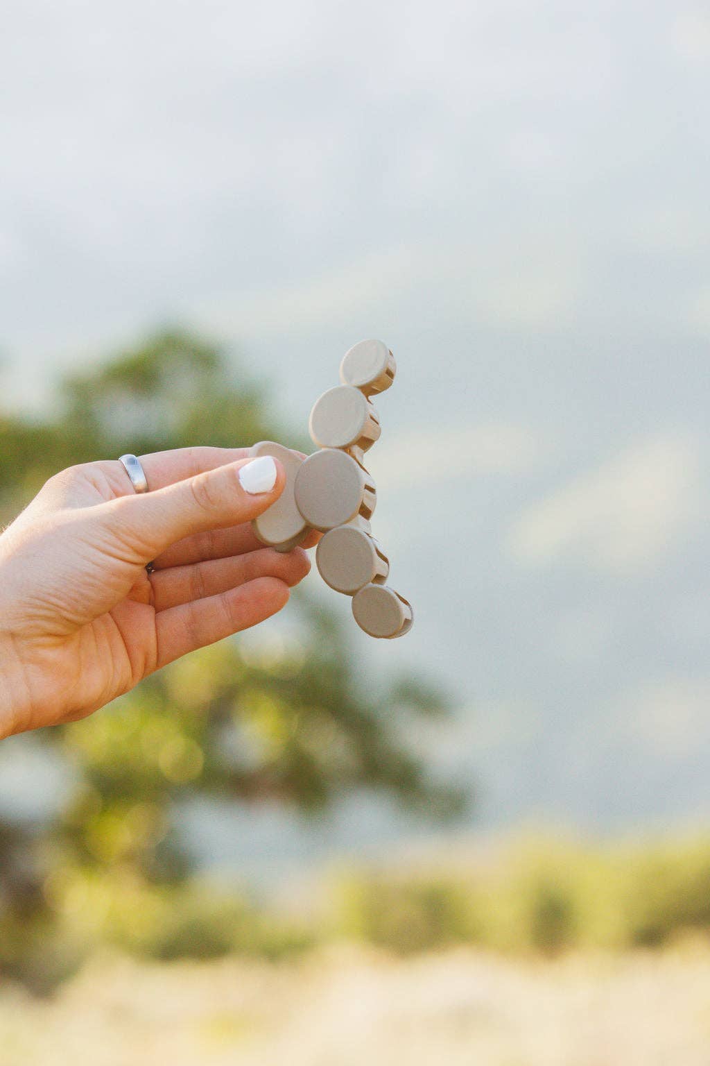 Shop Andi - Wholesale Hair Clip - Women's - Circles Claw Clip26