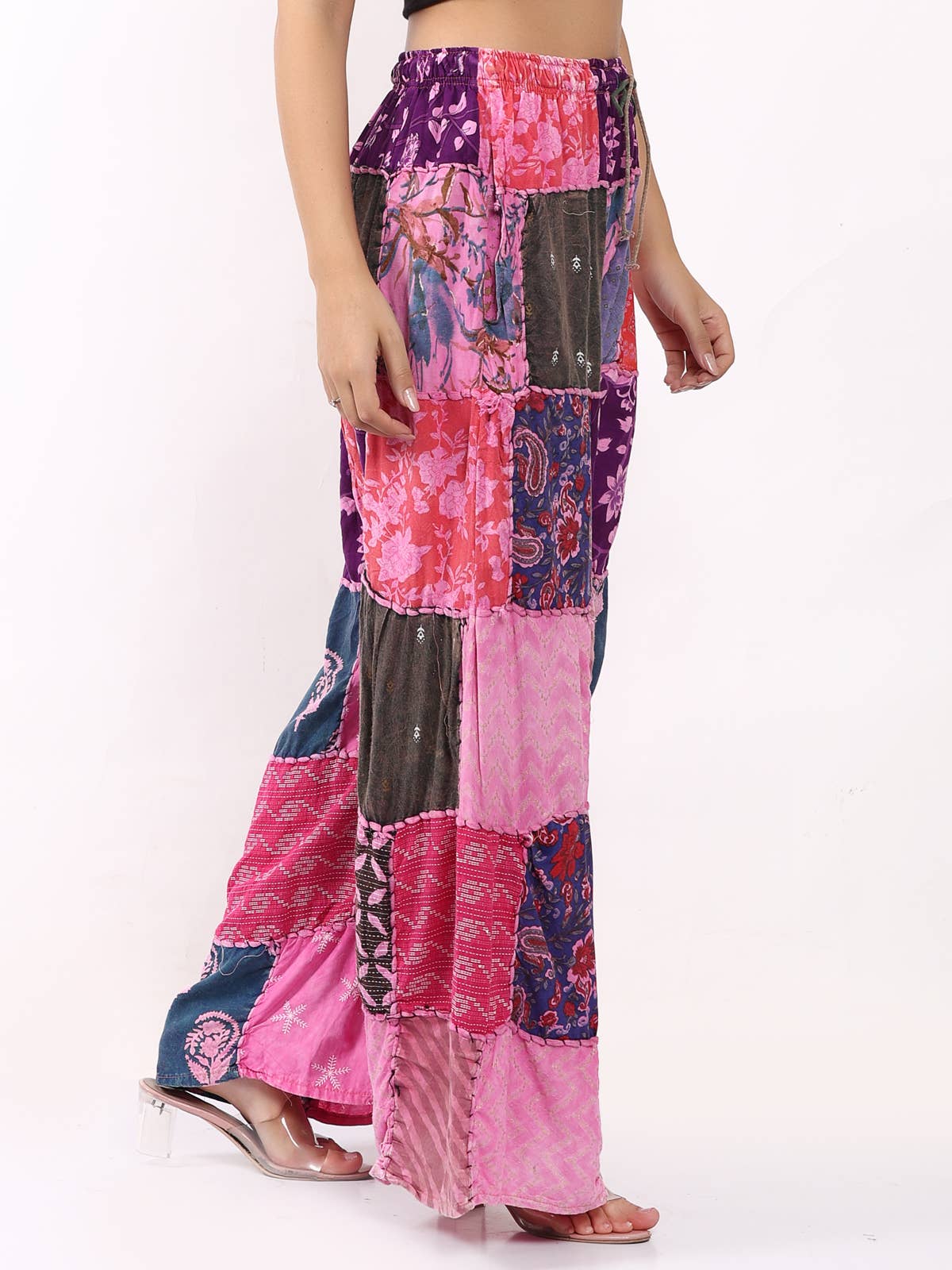 Wevez - Venta al por mayor Pantalones - Mujer - Lote mixto de pantalones de mujer de cintura elástica con efecto lavado a la piedra y patchwork3