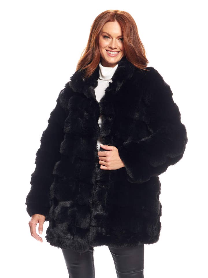 Donna Salyers Fabulous-Furs – Großhandel Pelz-/Kunstpelzmantel – Damen – Umkehrbarer Faux-Fur-Mink-Mantel Rainier