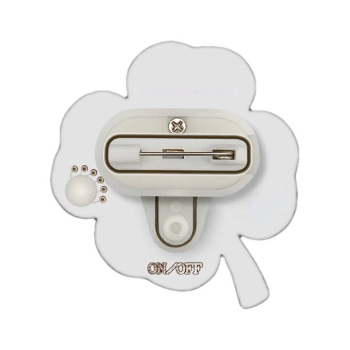 Blinkee.com, LLC - Wholesale Lapel Pin/Button - Four Leaf Clover Flashing Body Light Lapel Pins
