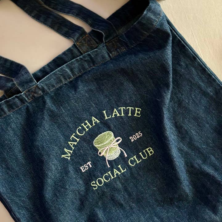 Club Social de Matcha Latte pour la vente par Danielle's Dazzled Gifts