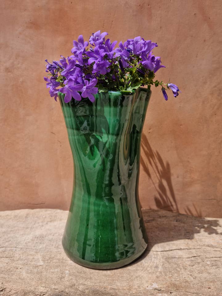 Vaso de cerâmica verde tradicional, torneado e esmaltado à mão por atacado de Cerámica Roca Caus