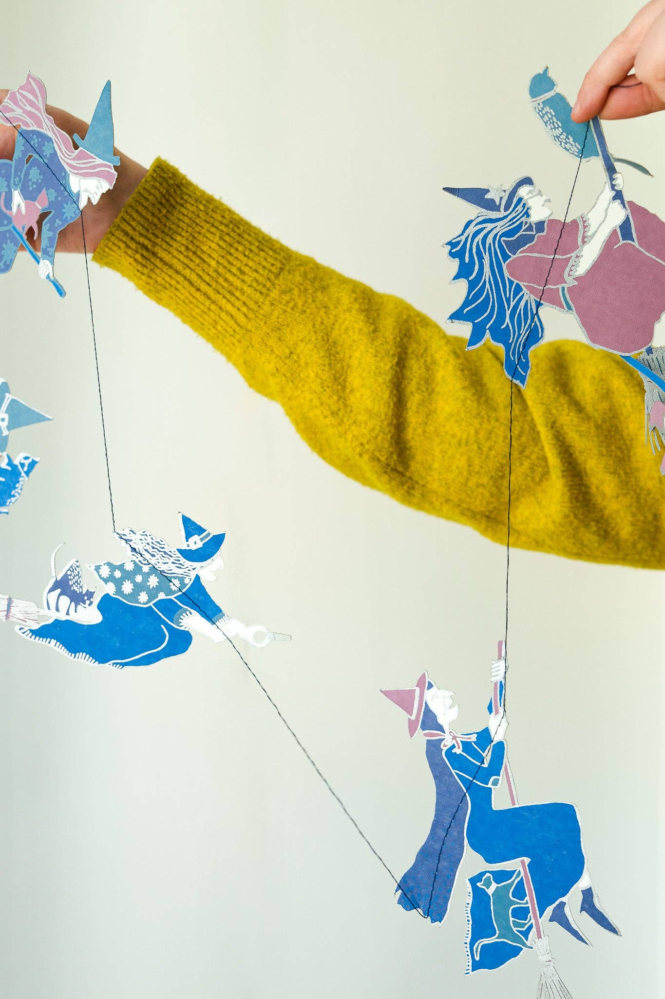 East End Press – wholesale Bunting/Krans – Wicked Witches sydd girlang1