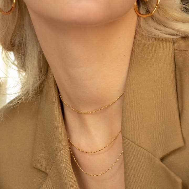 BRONTE TRIPPLE HALSBAND för wholesale av Emma By Jane