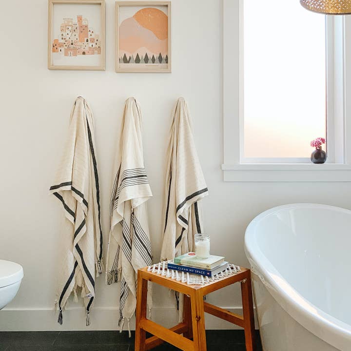 The Loomia - Wholesale Bath Towel - Zebrine 100% Cotton Turkish Hand and Bath Towel