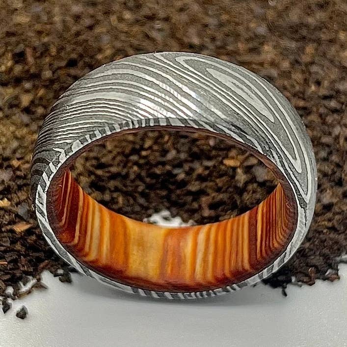 Anello Semplice in Damasco Ritorto per la vendita all'ingrosso da parte di RustyStudioUSA