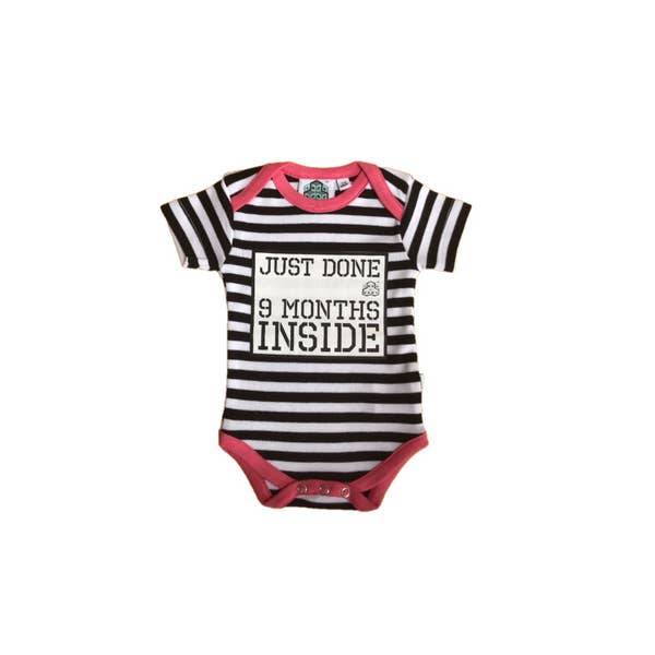 Lazy Baby® - Vente Barboteuse – bébé - Tenue de bébé « Just Done 9 Months Inside® »10