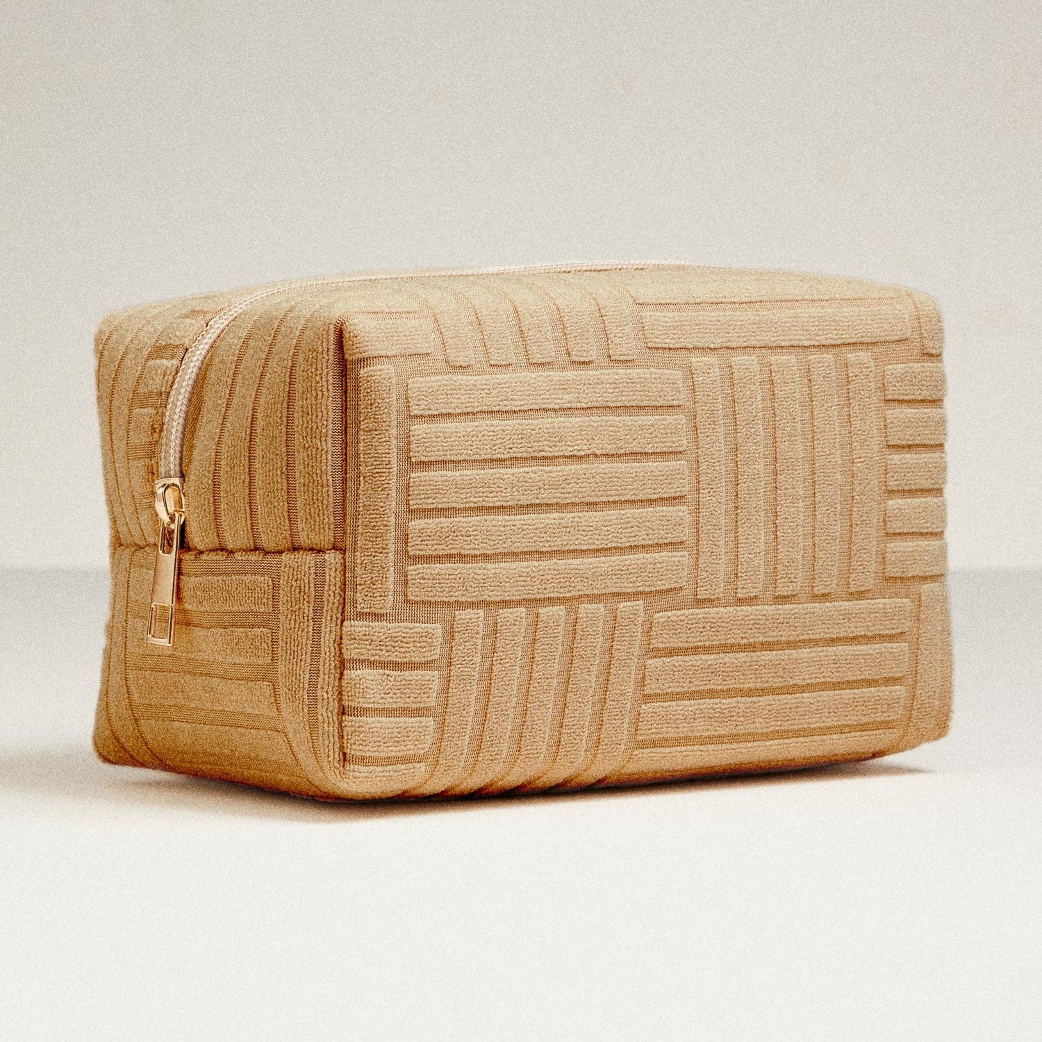 Frem - Wholesale Pouch - Women's - Luxe Terry fabric Travel Pouch -Medium4