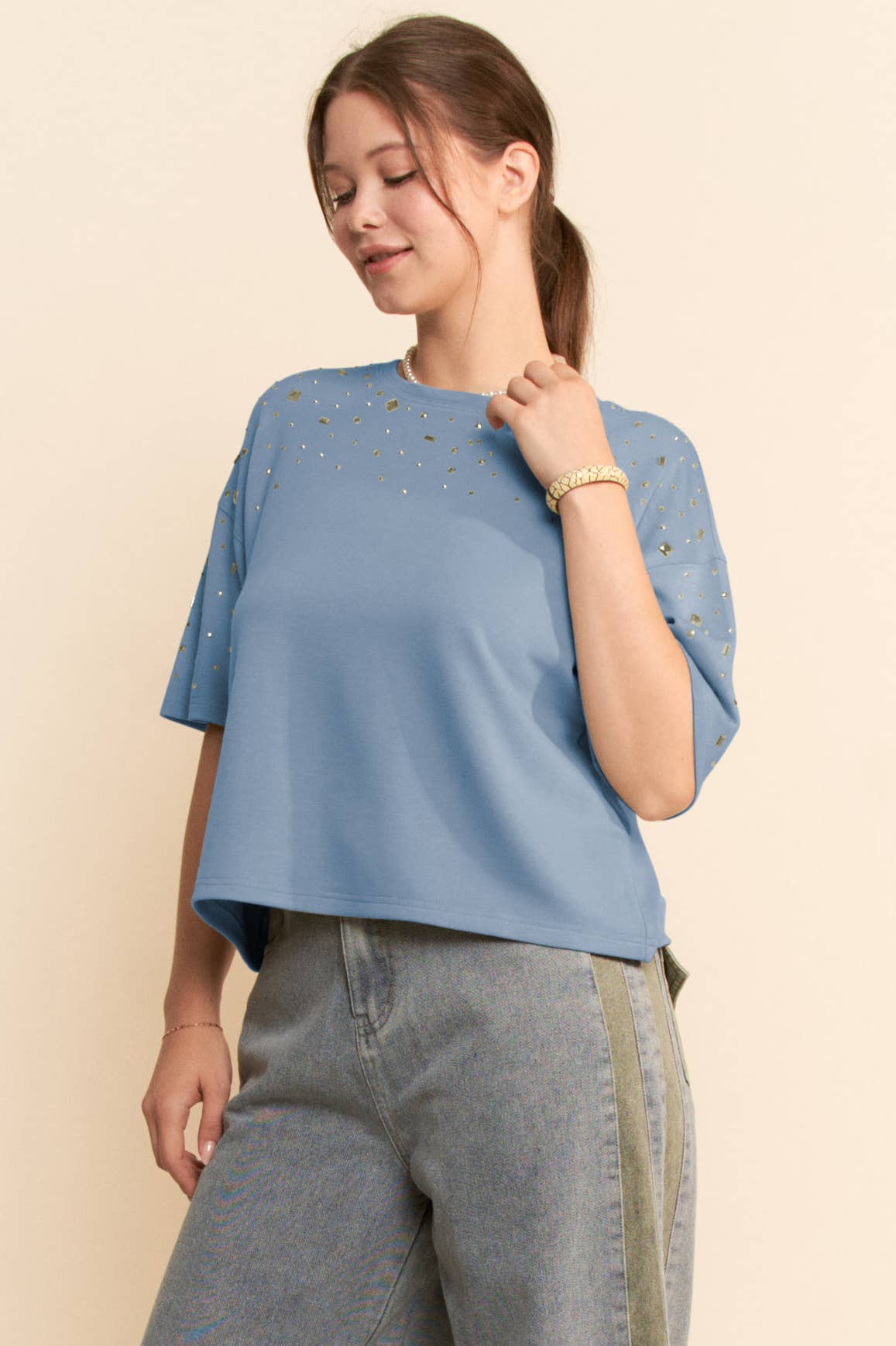 Davi & Dani – Großhandel Strickoberteil – Damen – HOTFIX BESATZ KURZARM LOOSE FIT OBERTEIL17