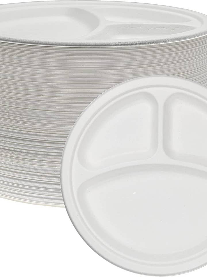 Heavy Duty Fack Plates | 10 tums disponibla 3 fack delade plattor för vuxna och barn | Vita miljövänliga sockerrörspapperplattor är klippta och läckagetåliga | 125-pack för wholesale av singleware
