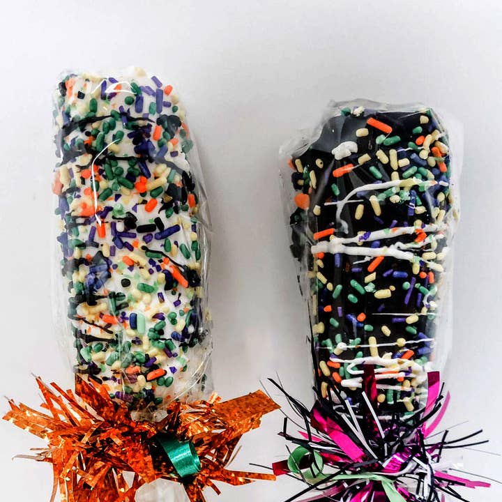 Yo Pop Yummies - Wholesale Chocolate Covered Sweets - Halloween Marshmallow Pop0