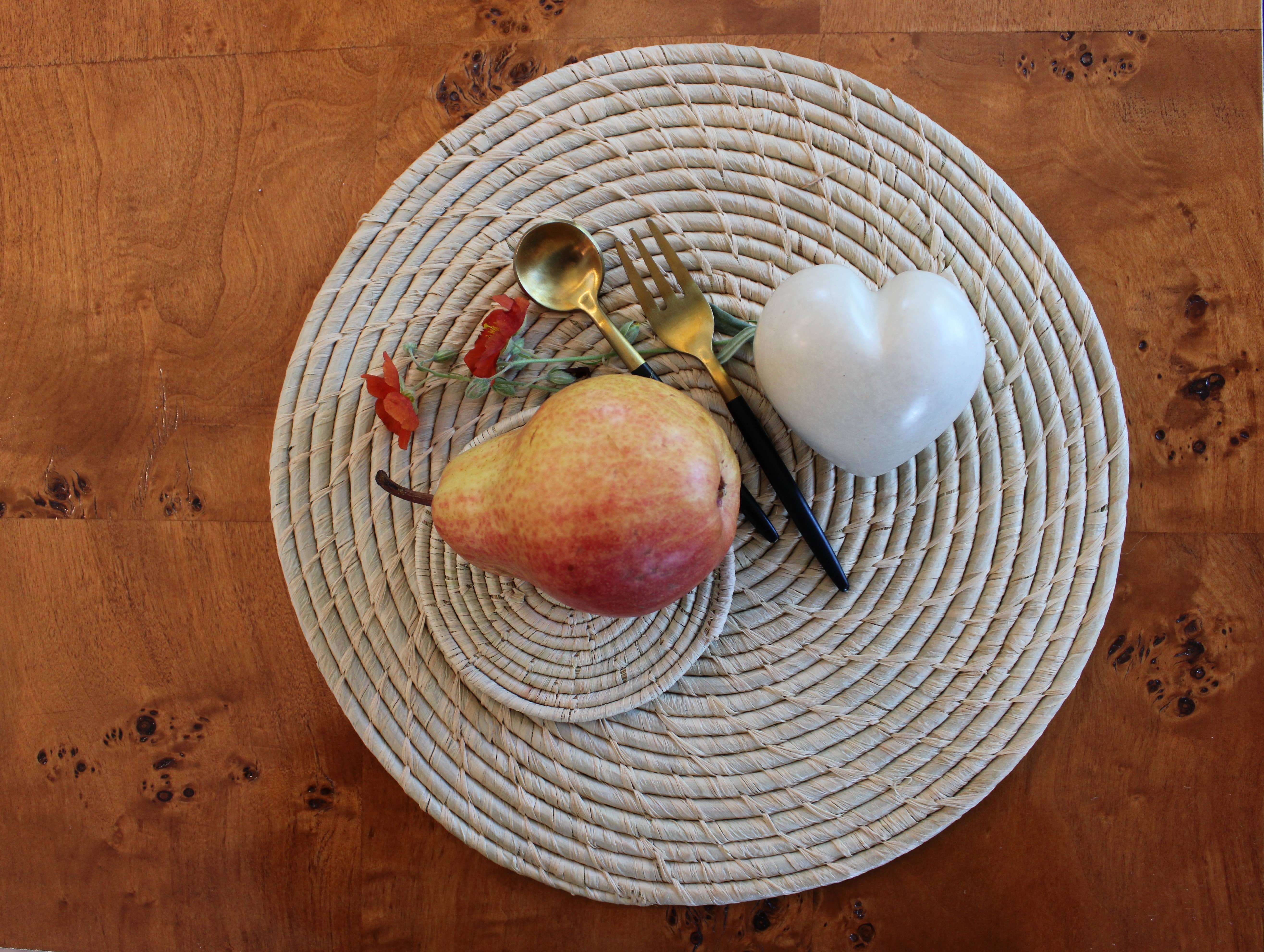 Shebobo - Wholesale Placemat - Dabu ronde onderzetters en placemats van gevlochten raffia in spiraalpatroon, set van 610