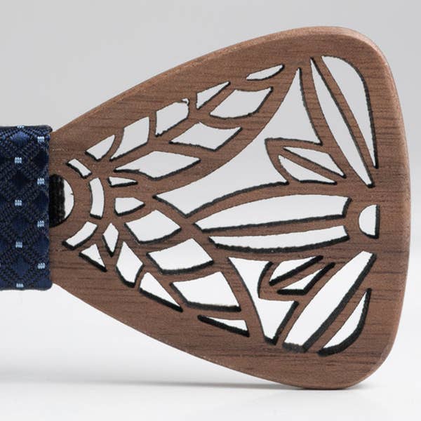 Wood&Chic – wholesale Hårrosett - Barn – Barn trä fluga - Hemlock