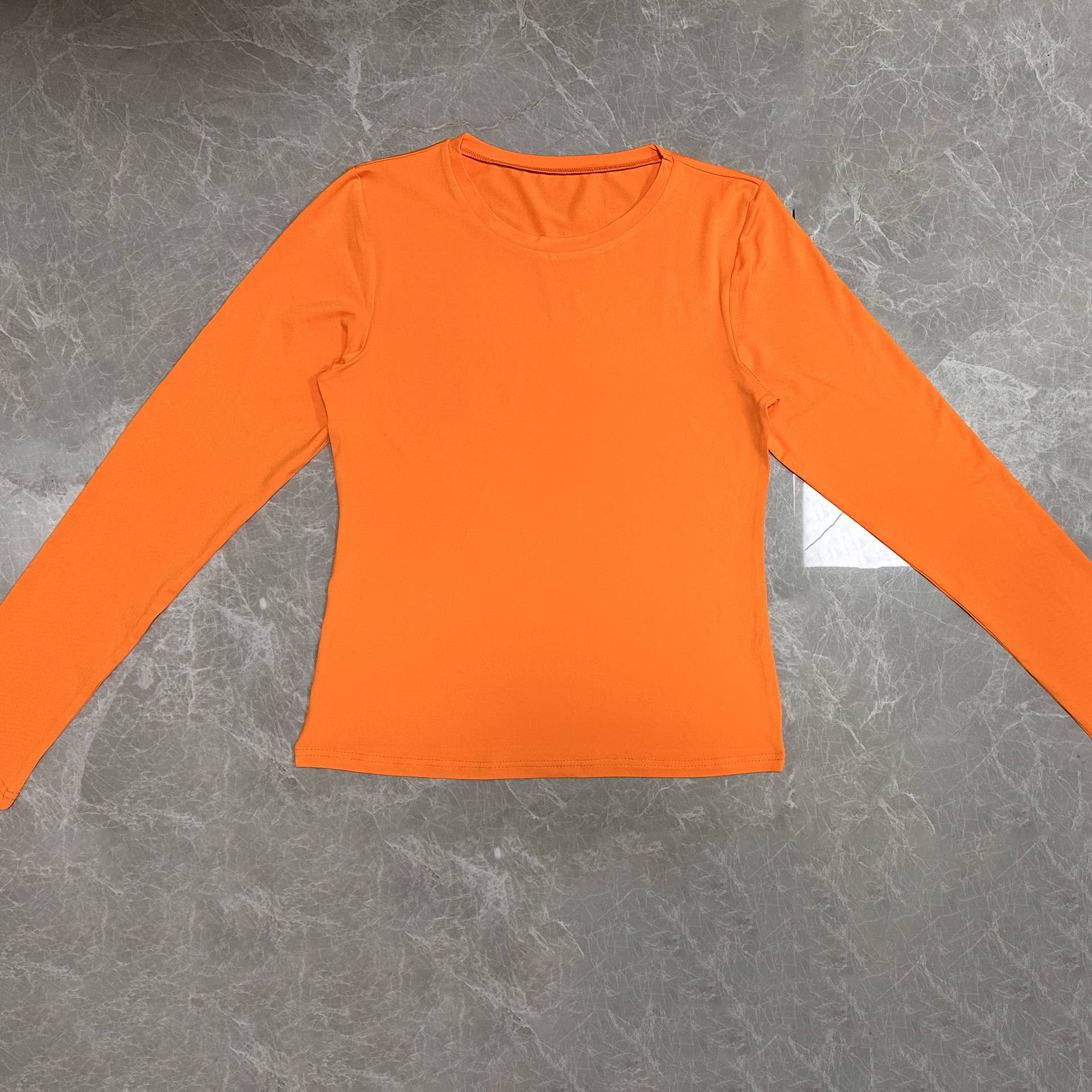 Hope & Sunshine – wholesale T-shirt (utan tryck) – Dam – 43 Färger Solid Slim Topp32