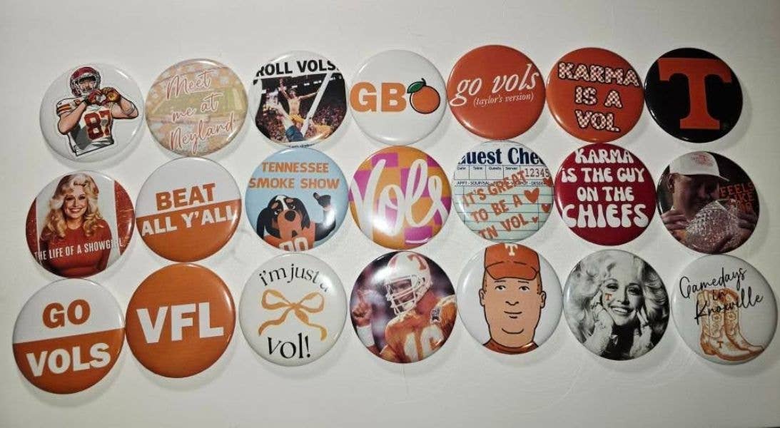 Fourth and Flair - Wholesale Lapel Pin/Button - TENNESSEE VOLS SMOKE SHOW2