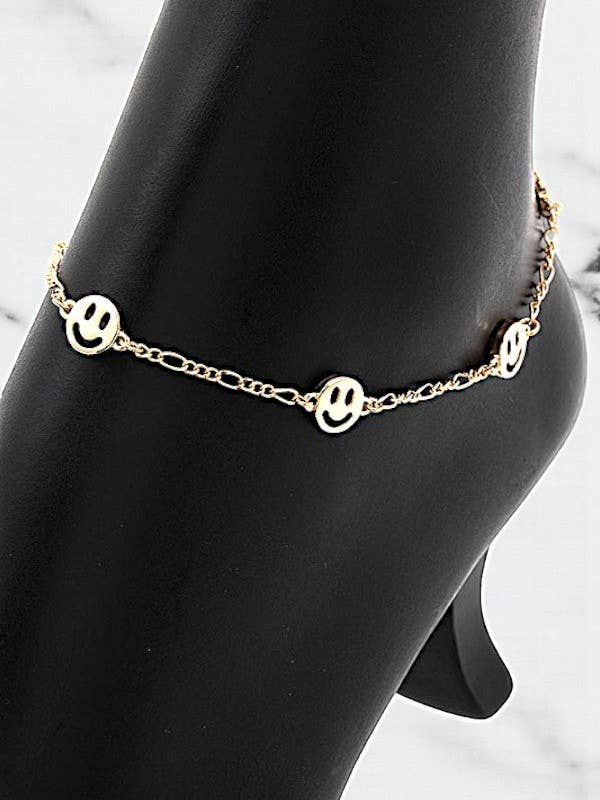 TORNOZELEIRA ESTACIONADA DE CARA SORRIDENTE por atacado de Andrea Bijoux