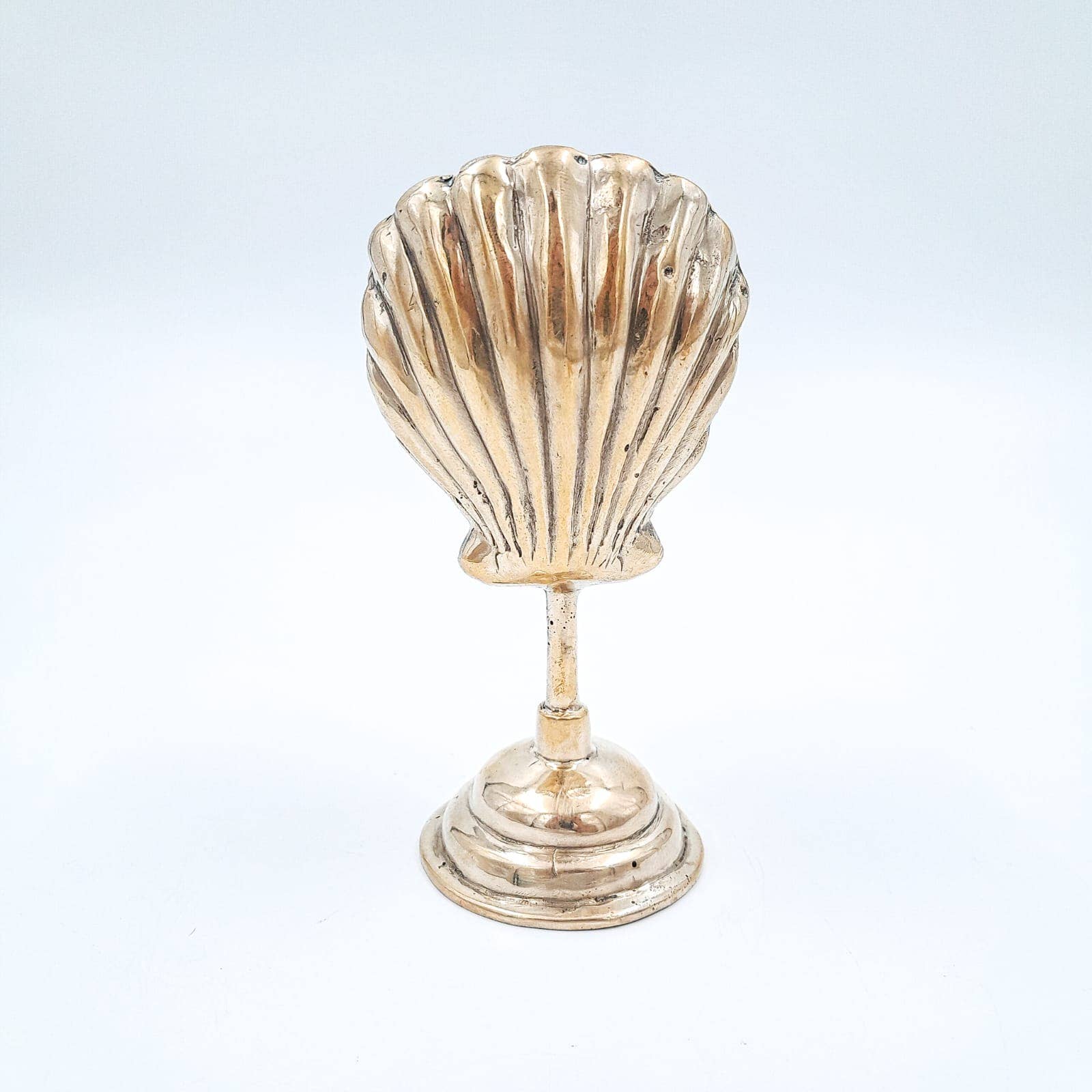 FERN - Wholesale Decorative Tabletop Object - Brass Card Holder Shell