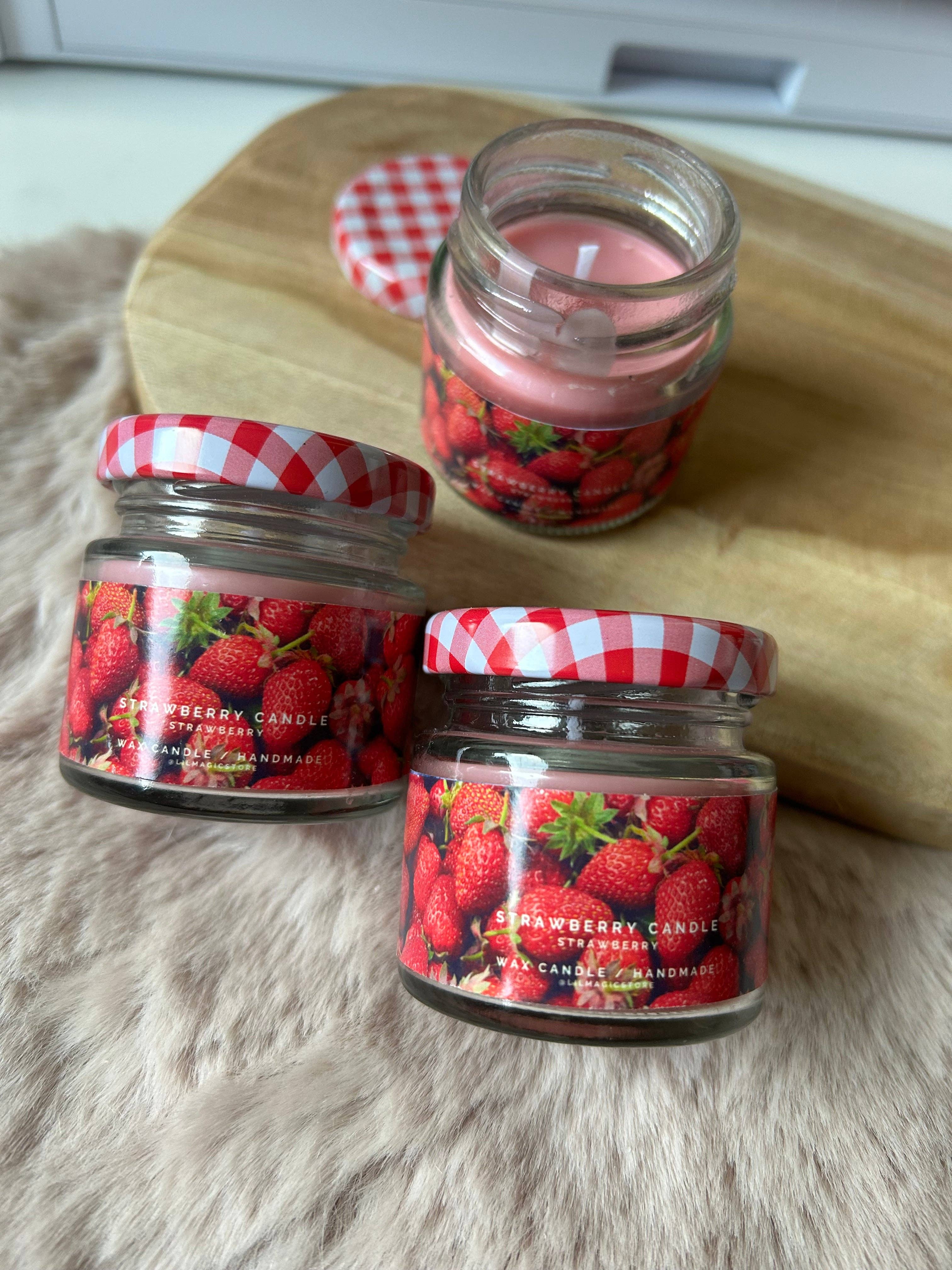 Lil Magic Store – wholesale Jar/filled candle – Aardbeienjam || Mini Kaars1