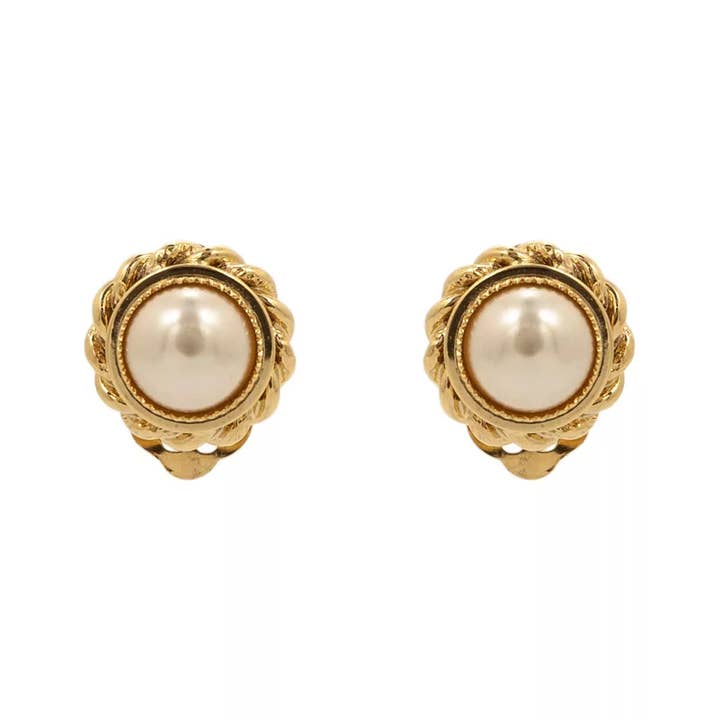 Boucles d’oreilles en perle pour la vente par Bijoux Jean André S.R.L.