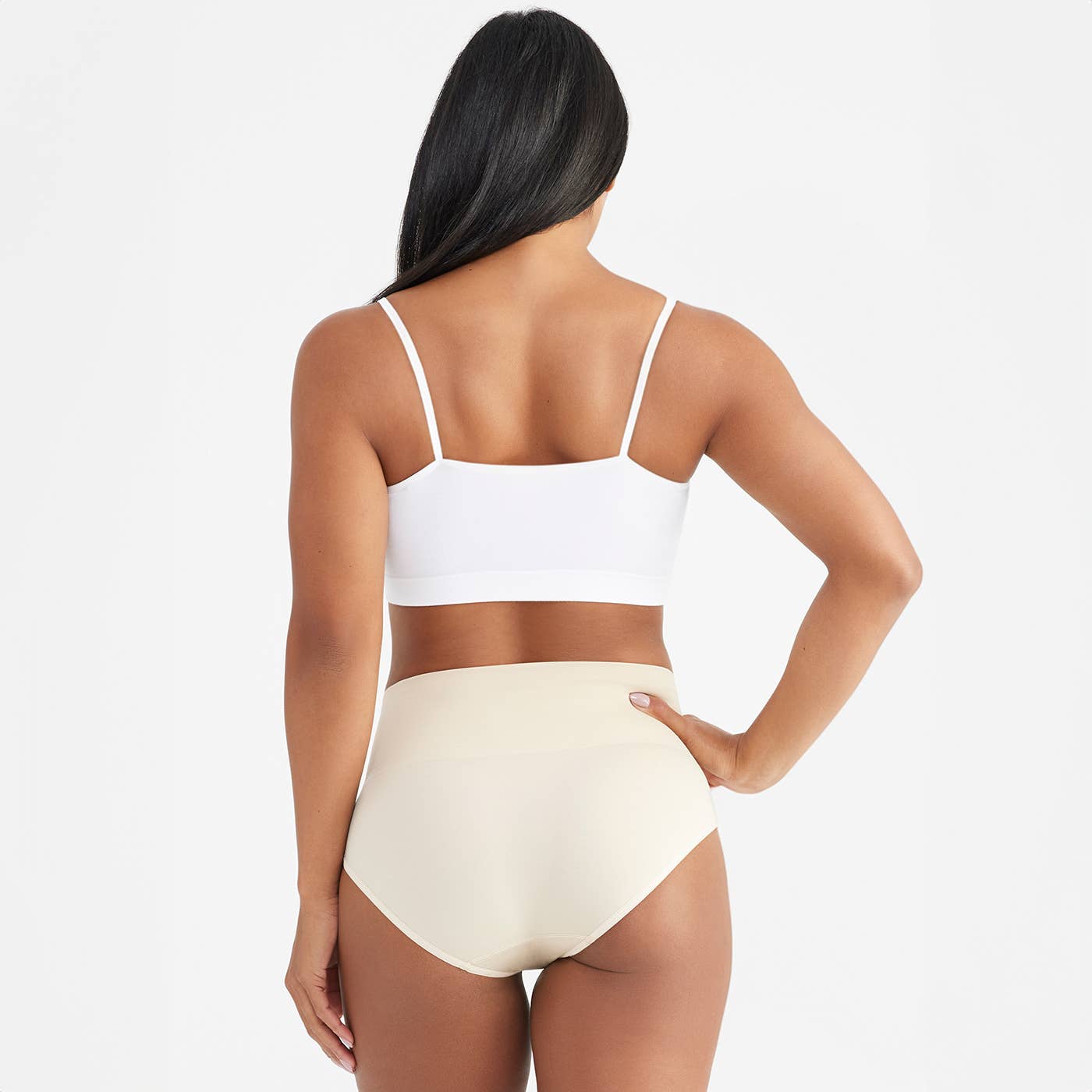 Yummie – Großhandel Shapewear – Damen – Ultraleichter Shapewear-Slip – auch in großen Größen erhältlich25