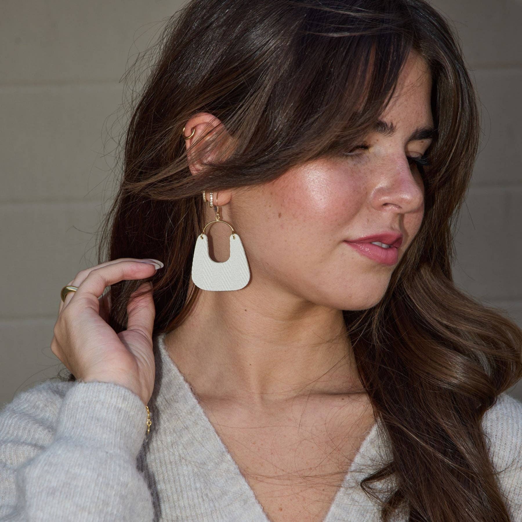 Nickel and Suede - Venta al por mayor Pendientes colgantes - Soft Pearl Noras0