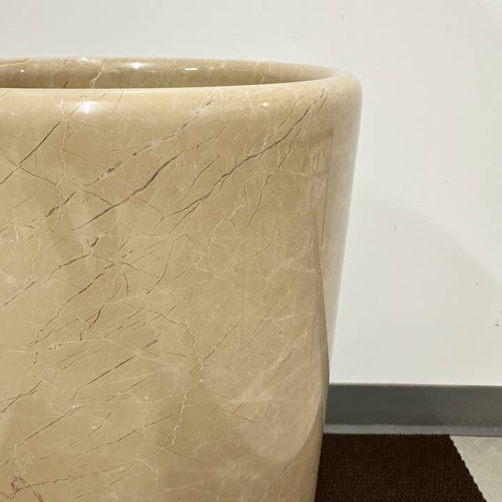 Page Imports - Wholesale Urn - Floor Urn - 24" x 12"8